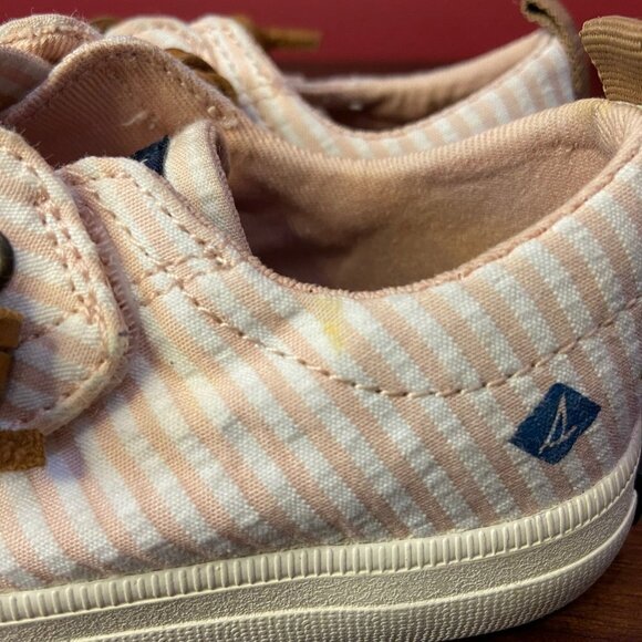 Sperry Girl's Crest Vibe Jr Pink Striped Sneakers - Kids Size 8M - Picture 7 of 7